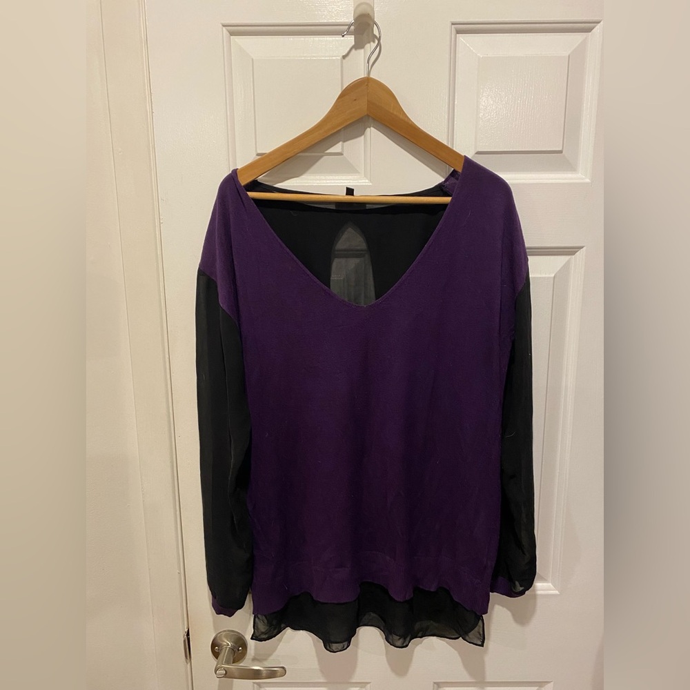 Le Château Purple & Black Blouse – Women’s Large